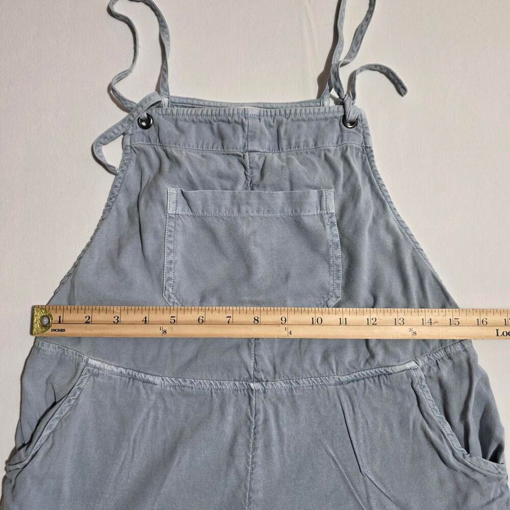 Billabong Wild Pursuit Short Overalls Romper in a dusk blue wash Size Small - Picture 2 of 6